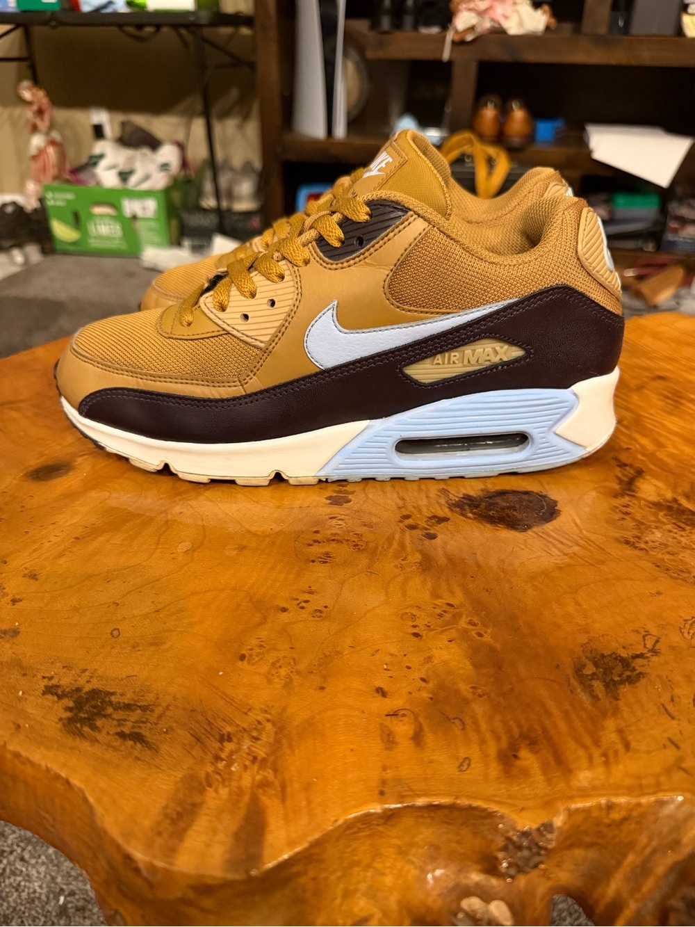 Nike Air Max 90 Muted Bronze Men 8.5 Women 10 AJ1285-202 Burgundy Ash Royal Tint